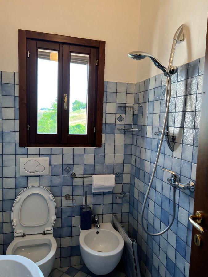 Country House Western Club Sant'Omero Buitenkant foto