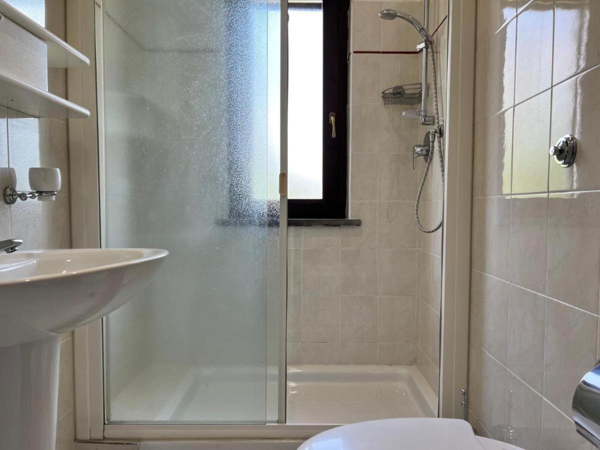 Country House Western Club Sant'Omero Buitenkant foto
